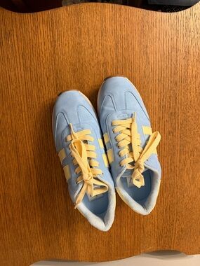 Light Blue & Cream Casual Sneakers